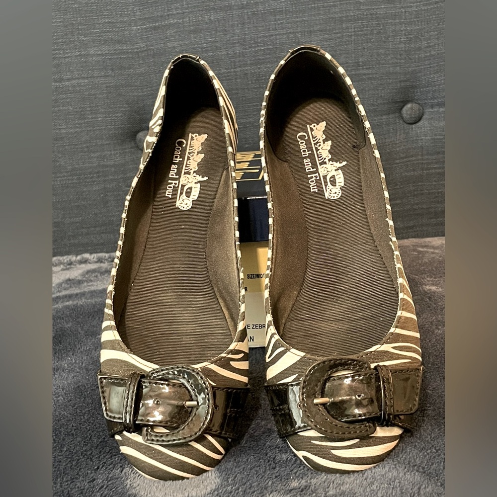 Coach and Four | Black/White Zebra | Size 7